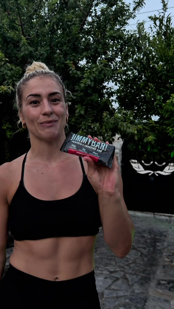 @Helen Maroulis