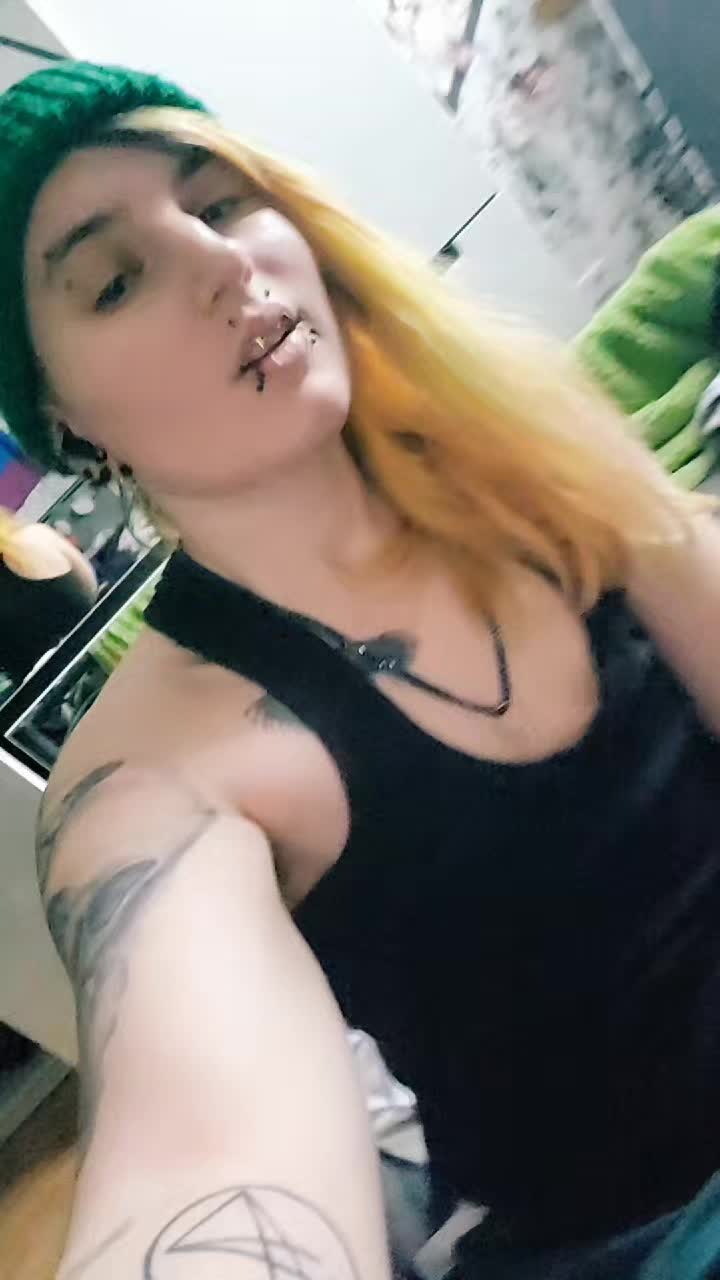 @Lesbischloveislove