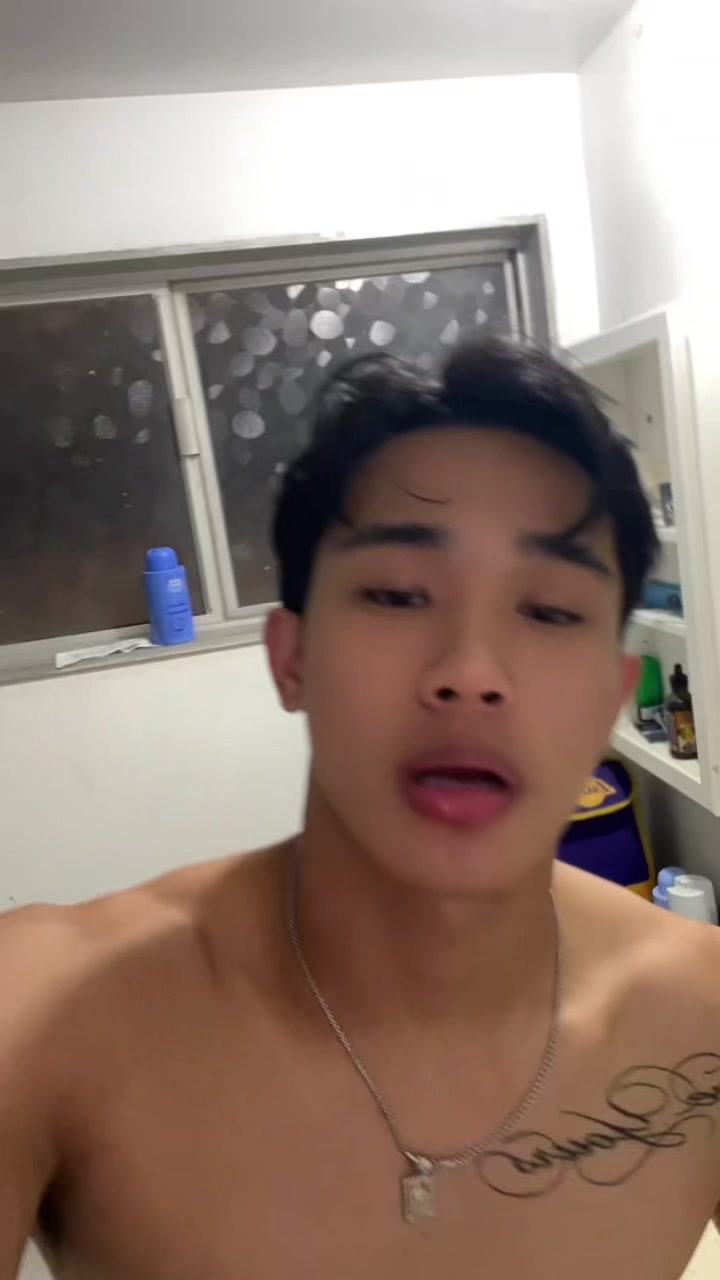 @jayNextDoor