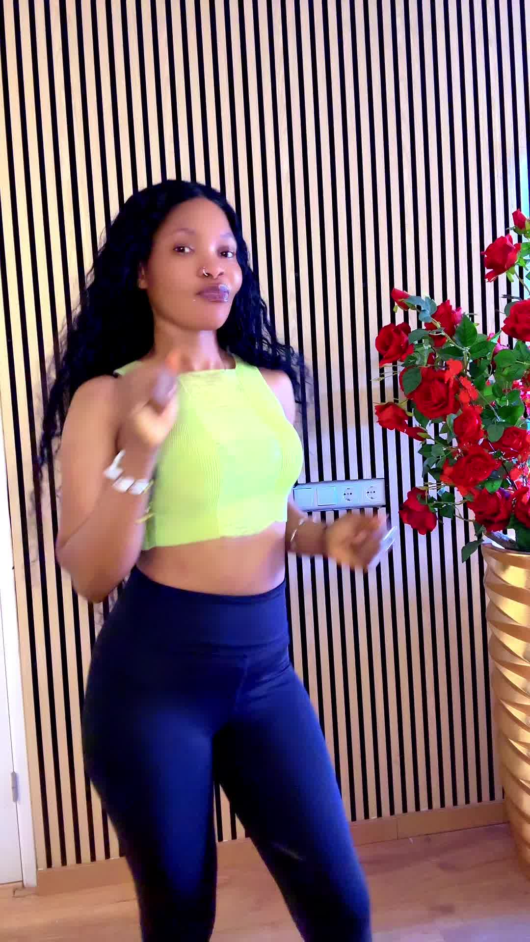 @Queenjulajallow1993@🇬🇲🇳🇱