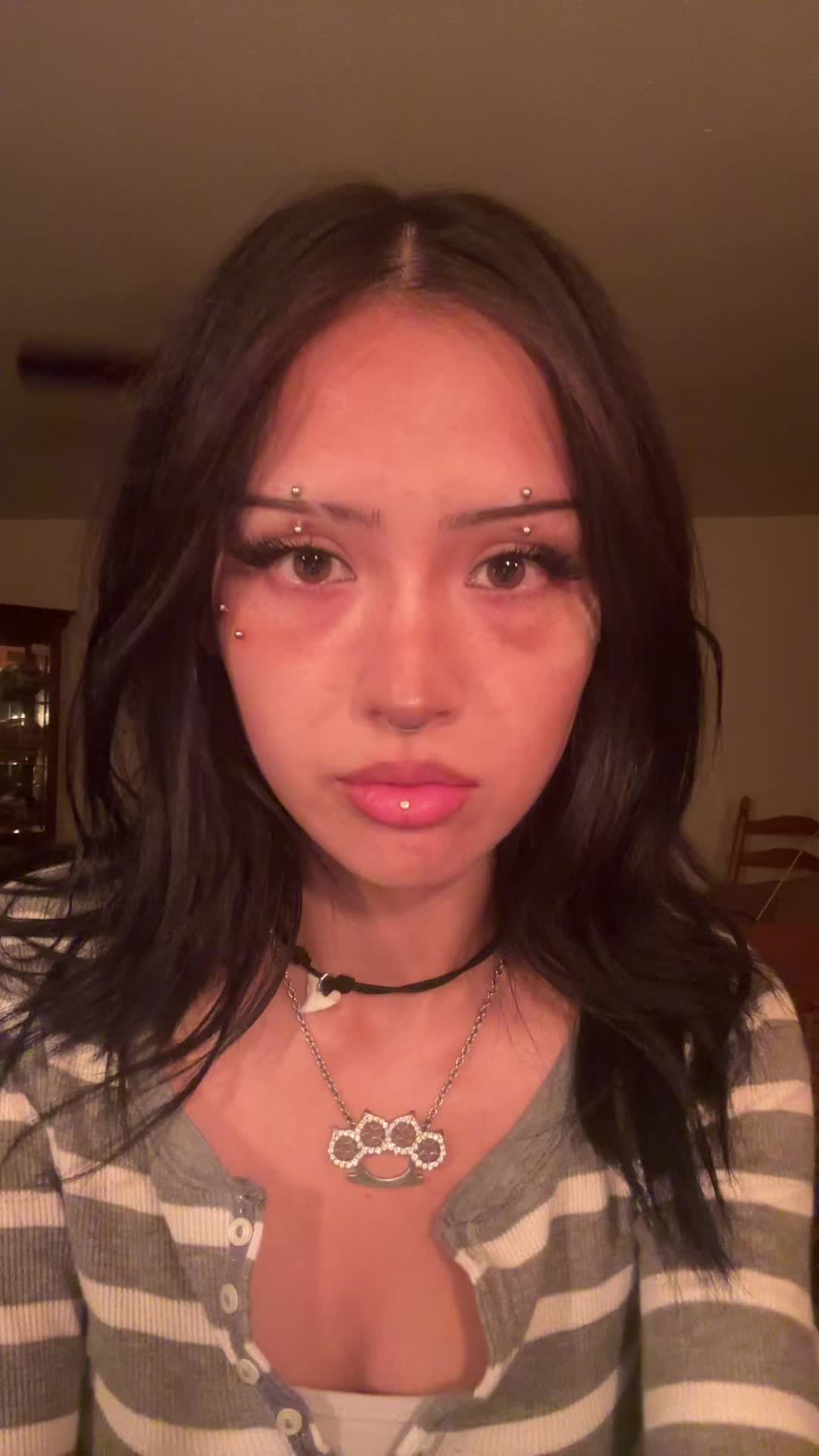 @shylah :3