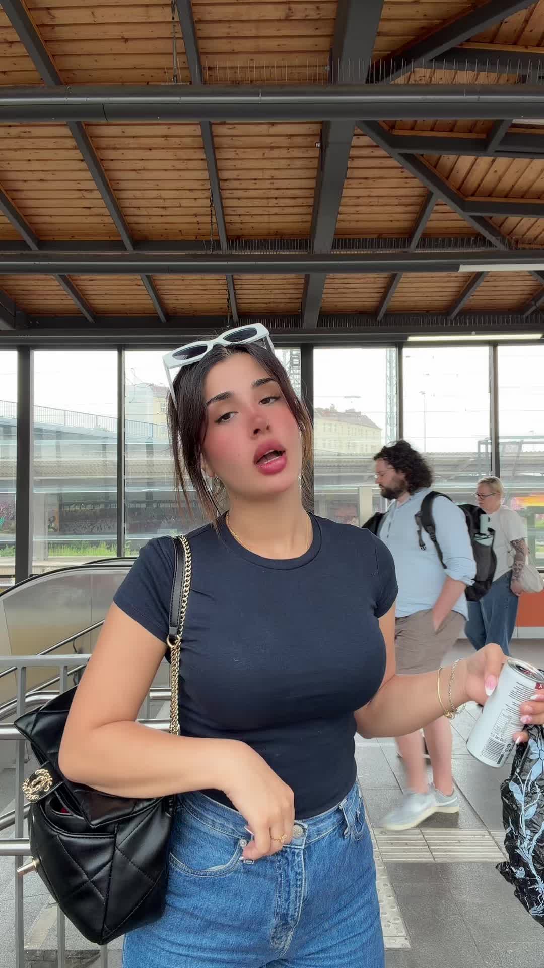 @ุฑูุฑู๐น
