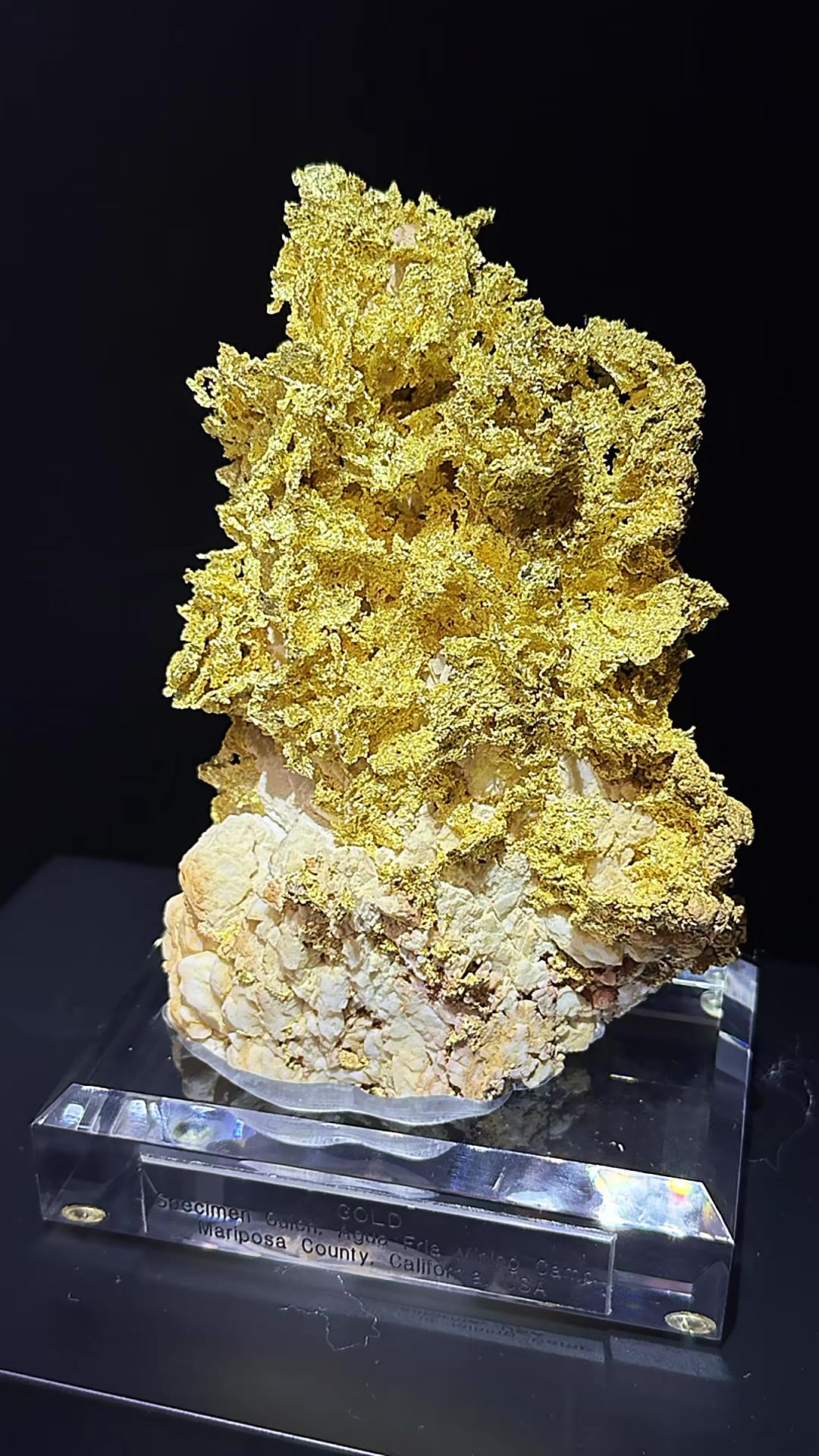 @iRocks.com