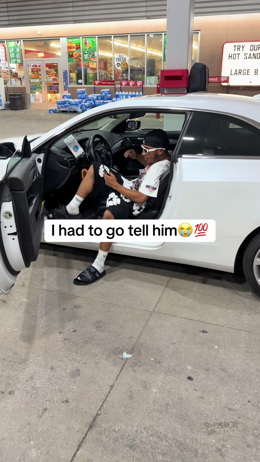 @jaylinfinds