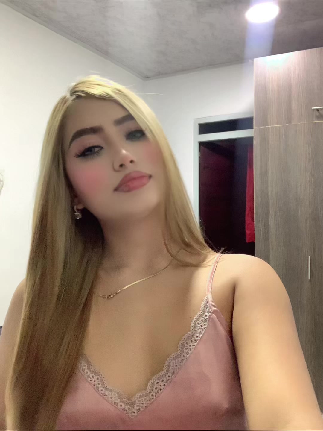 @LUISA FERNANDA V