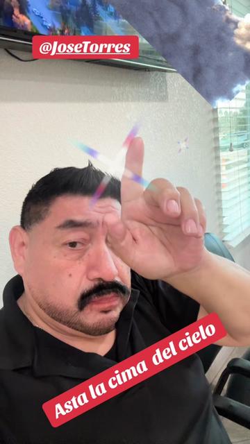 @Poliyo5 Official
