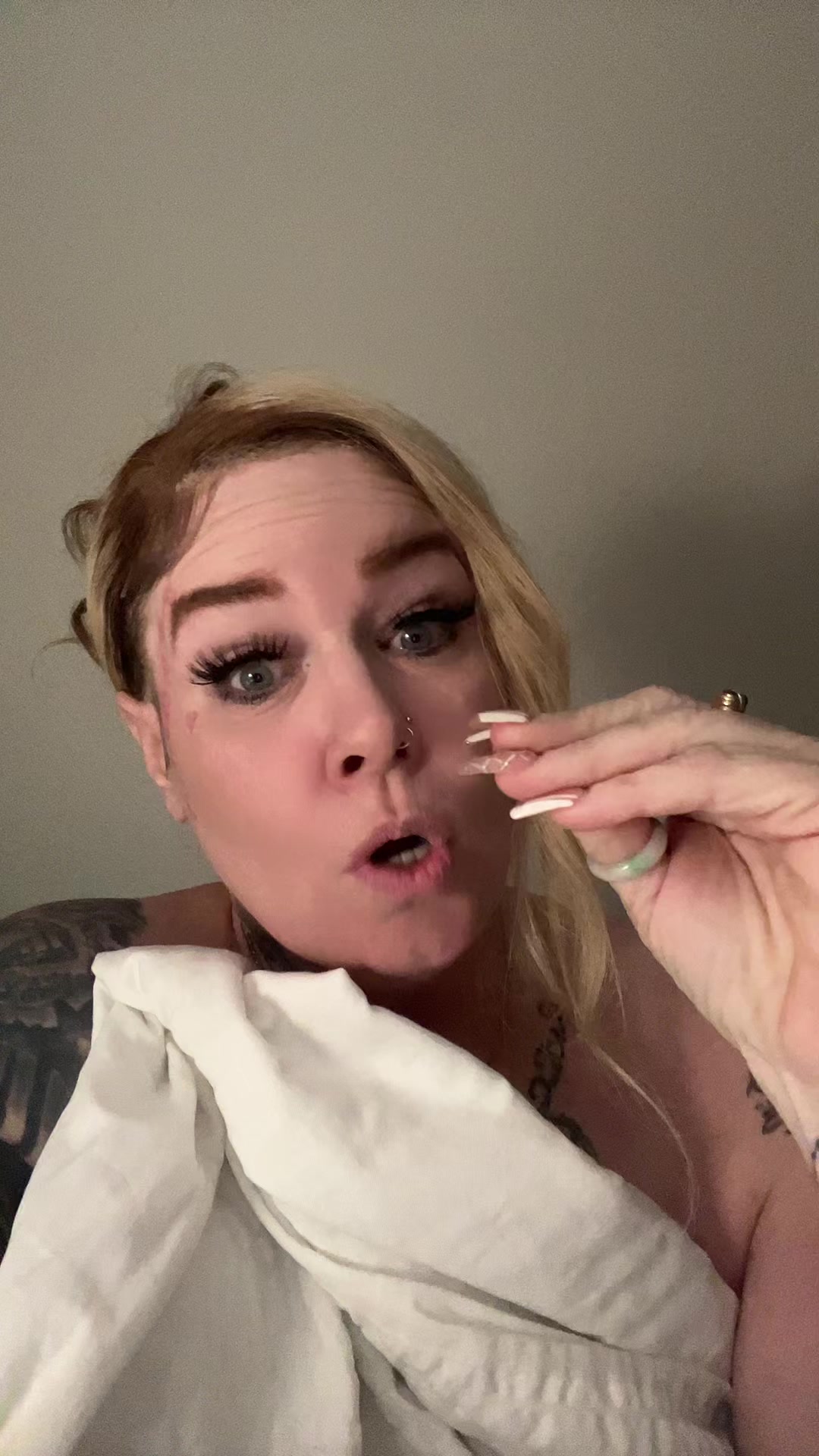@Maybae