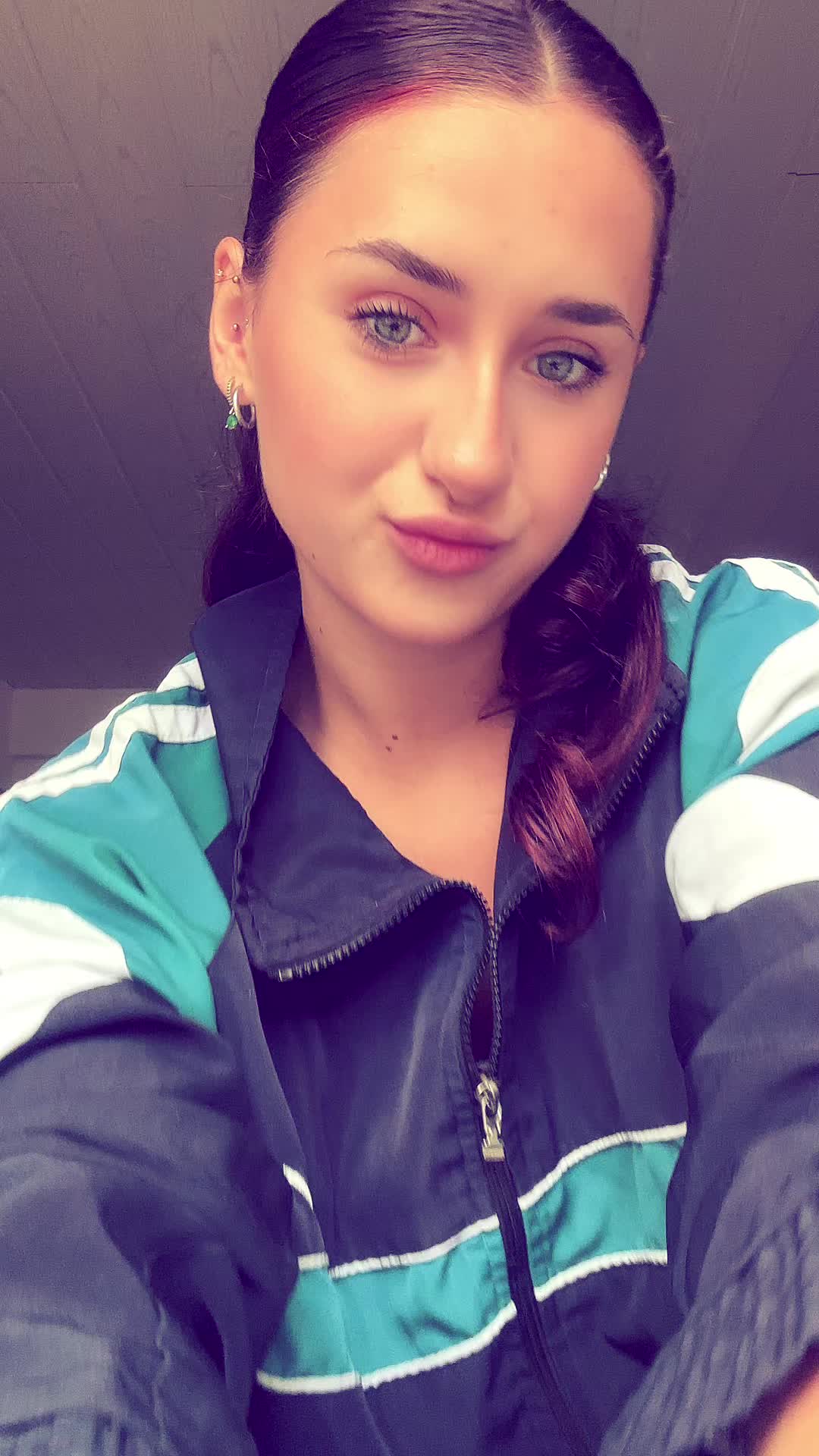 @rachilles_