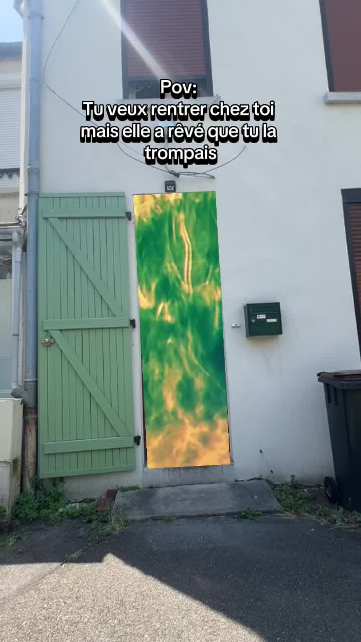 @Le A