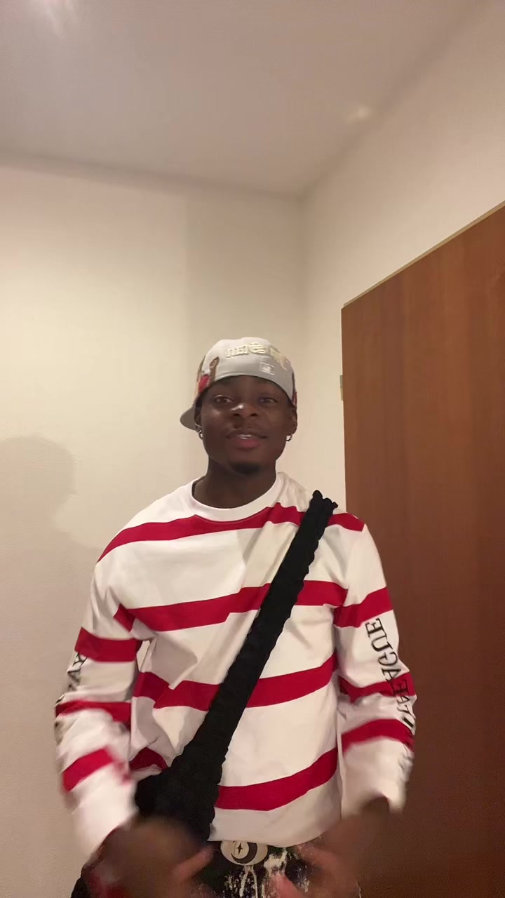 @ミ★TOP_BOY🤴🏾✞🇩🇪