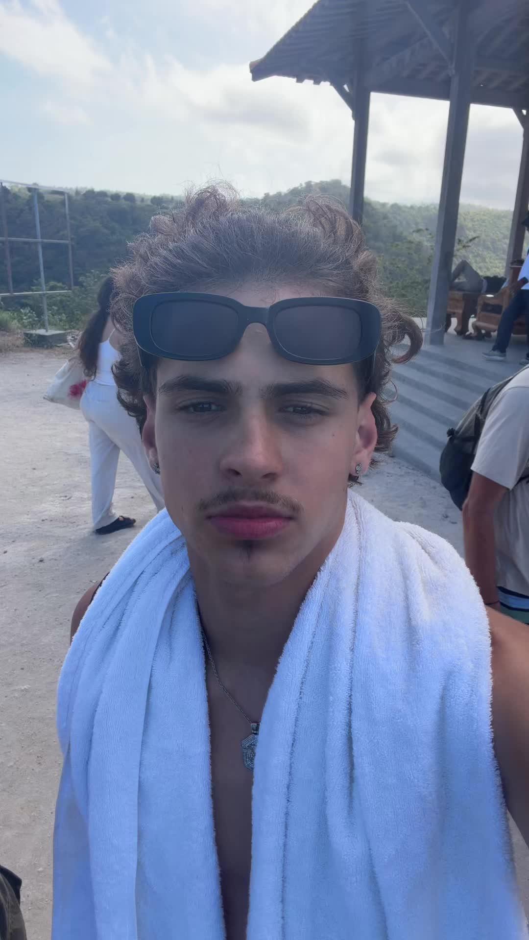@teezy