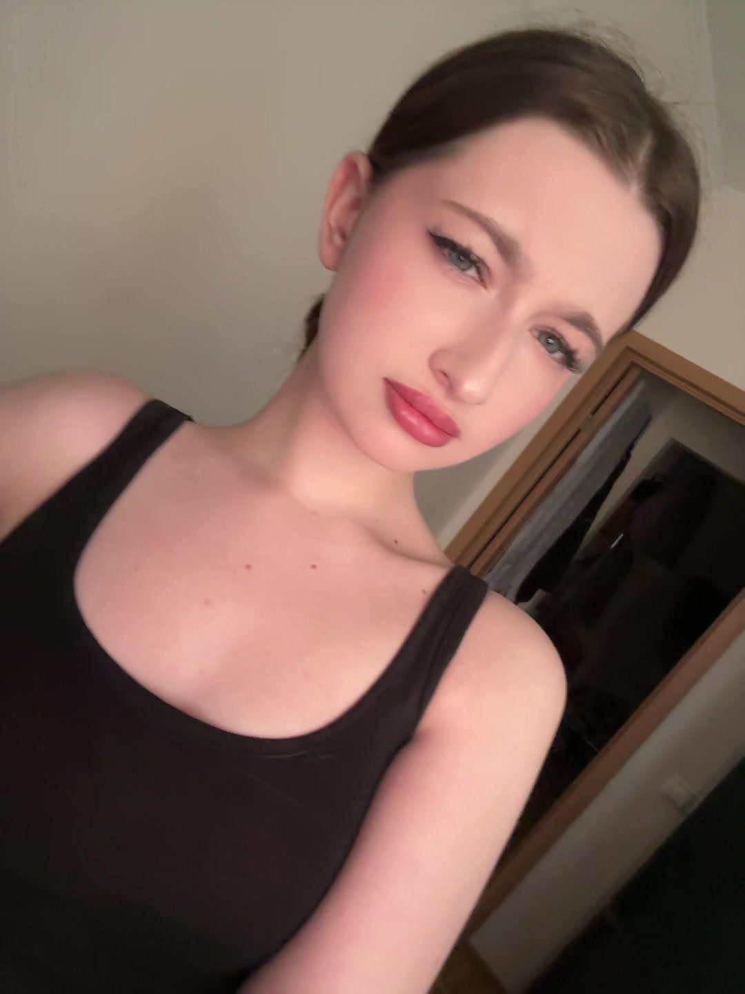 @skatril