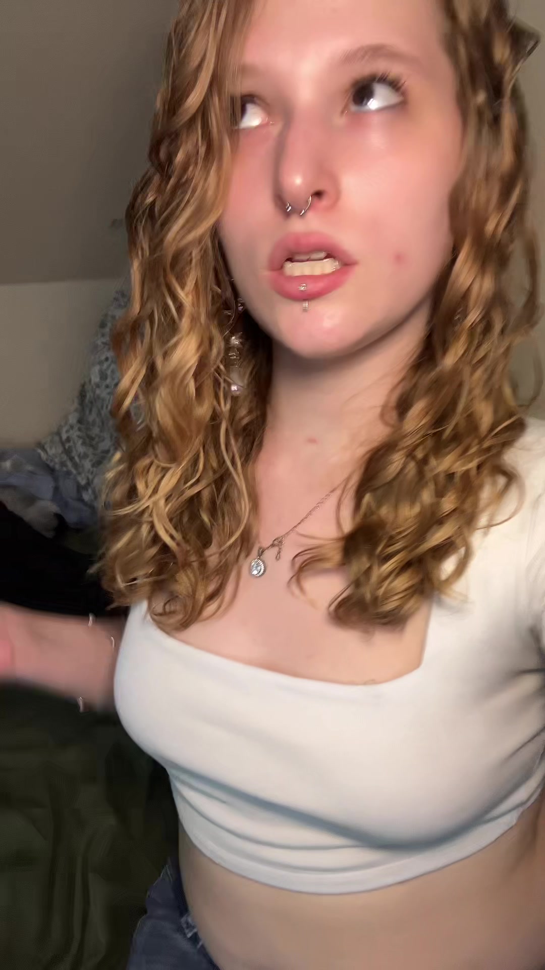 @adrienh711