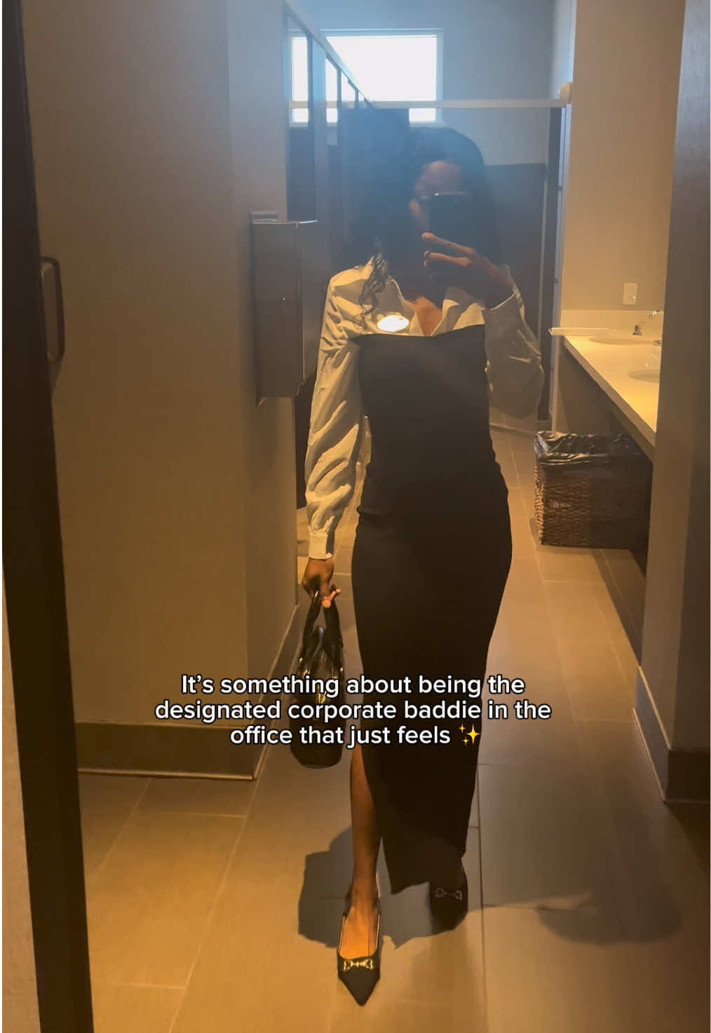 @SNØ BLVK✨Digital Beautypreneur