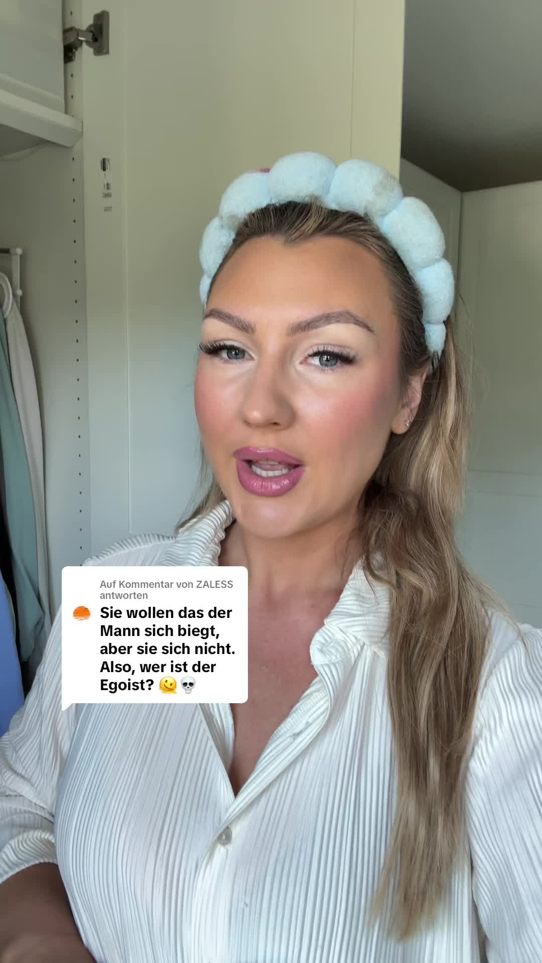 @kristinathrills