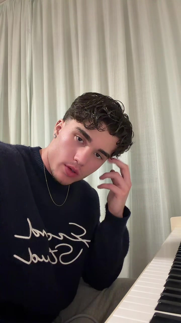 @&AElig;