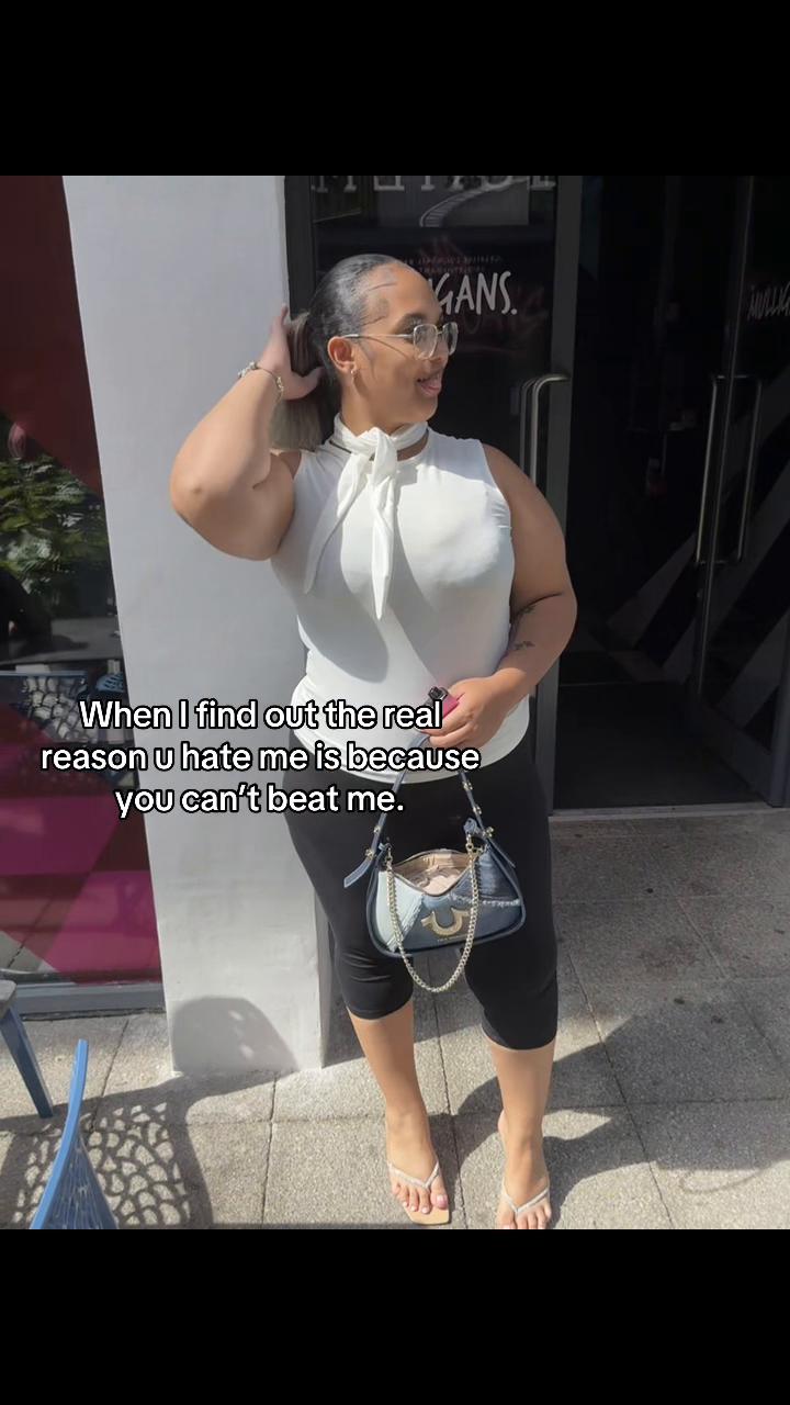 @badbneenee