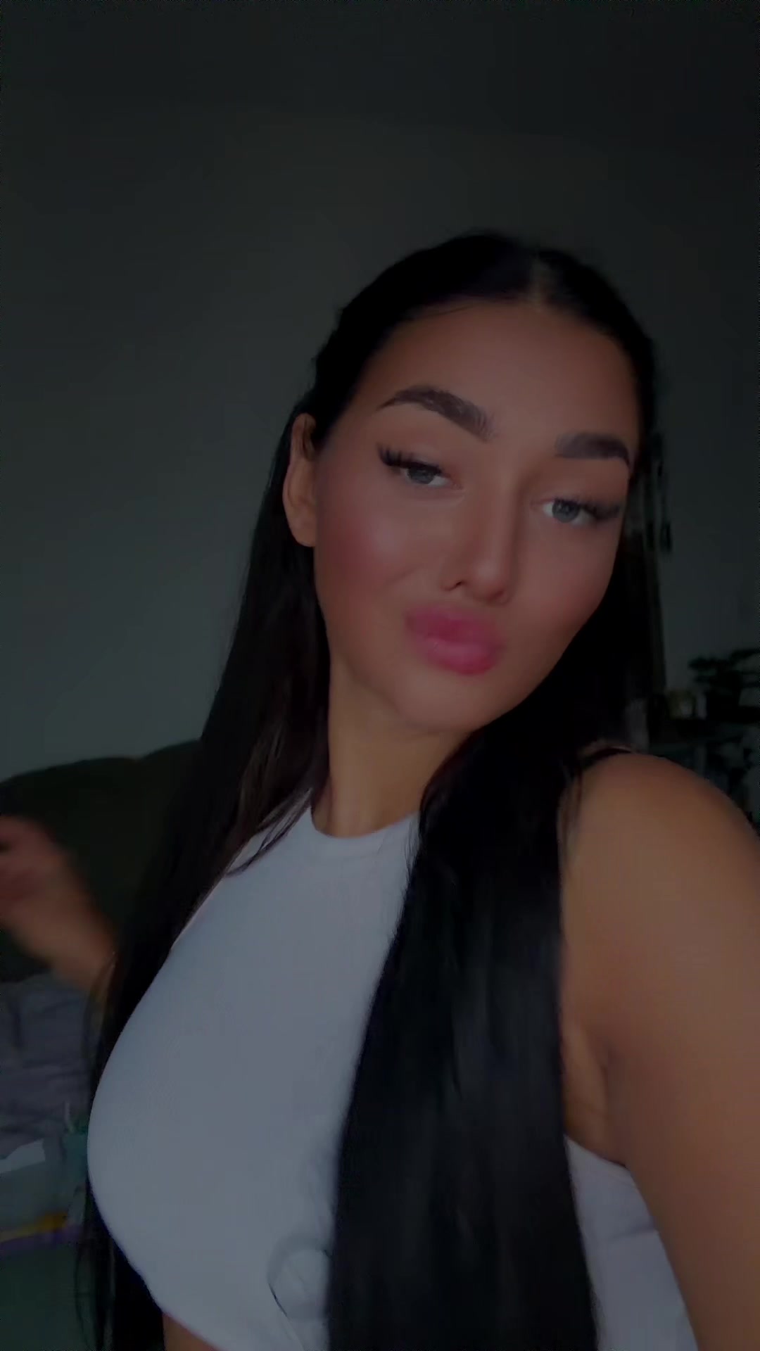 @Diana
