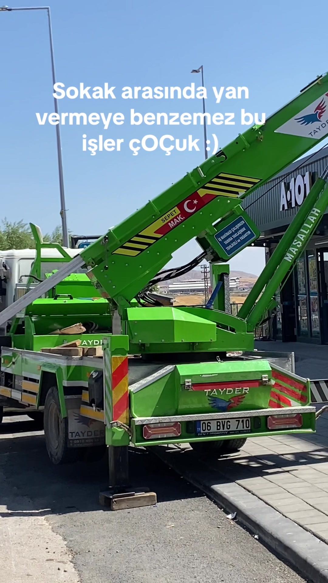 @*&Ouml;ZER*