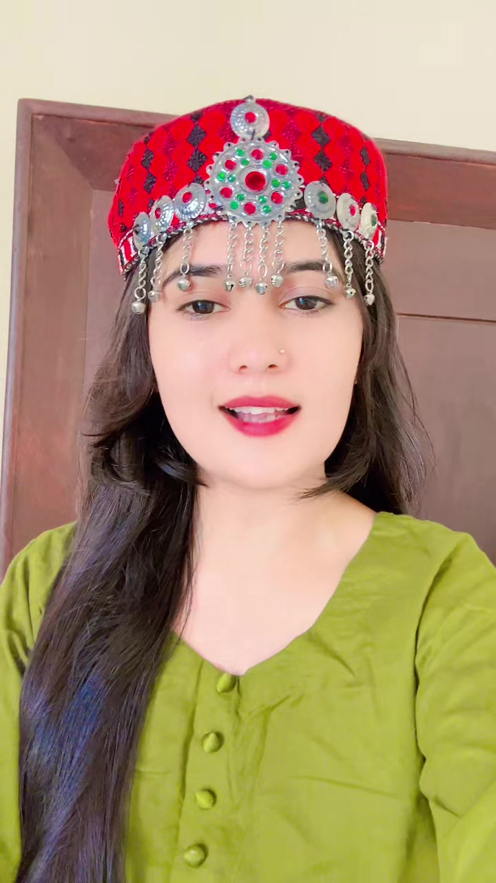 @𝐀𝐟𝐬𝐡𝐚 𝐊𝐡𝐚𝐧