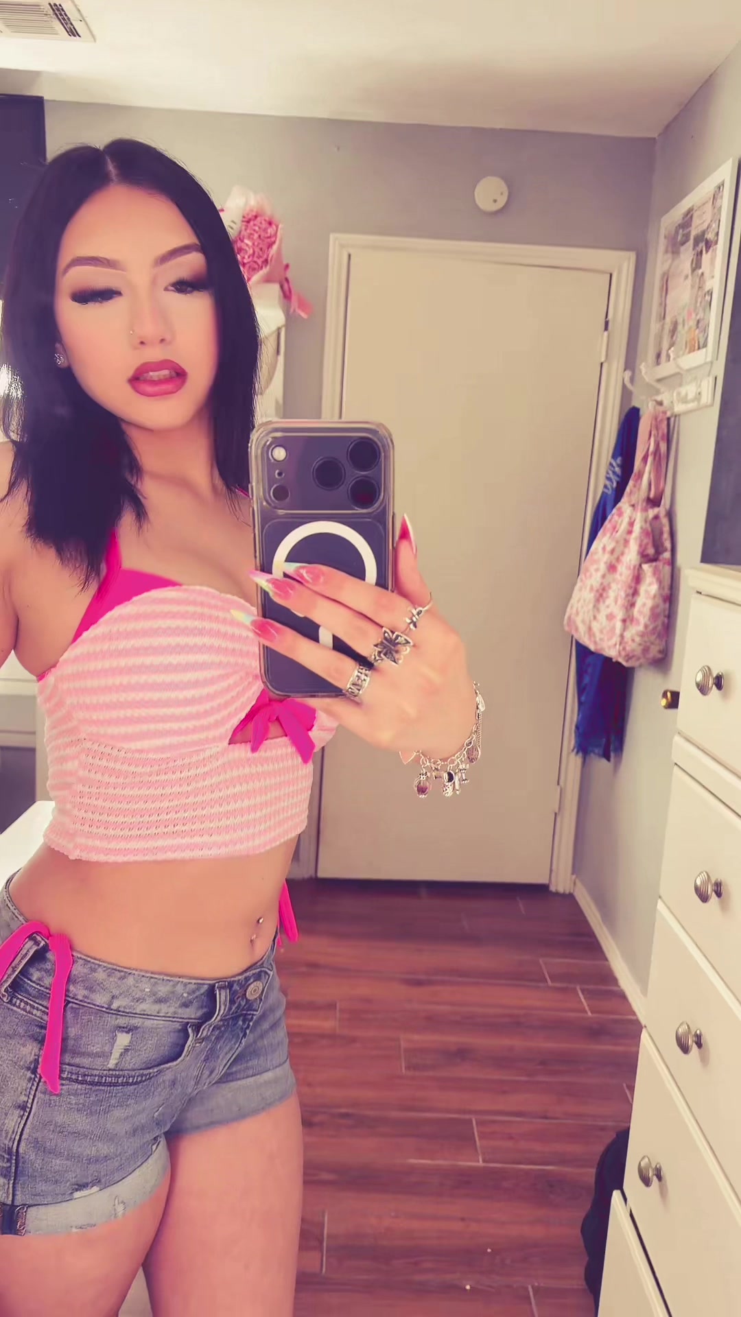@gigi