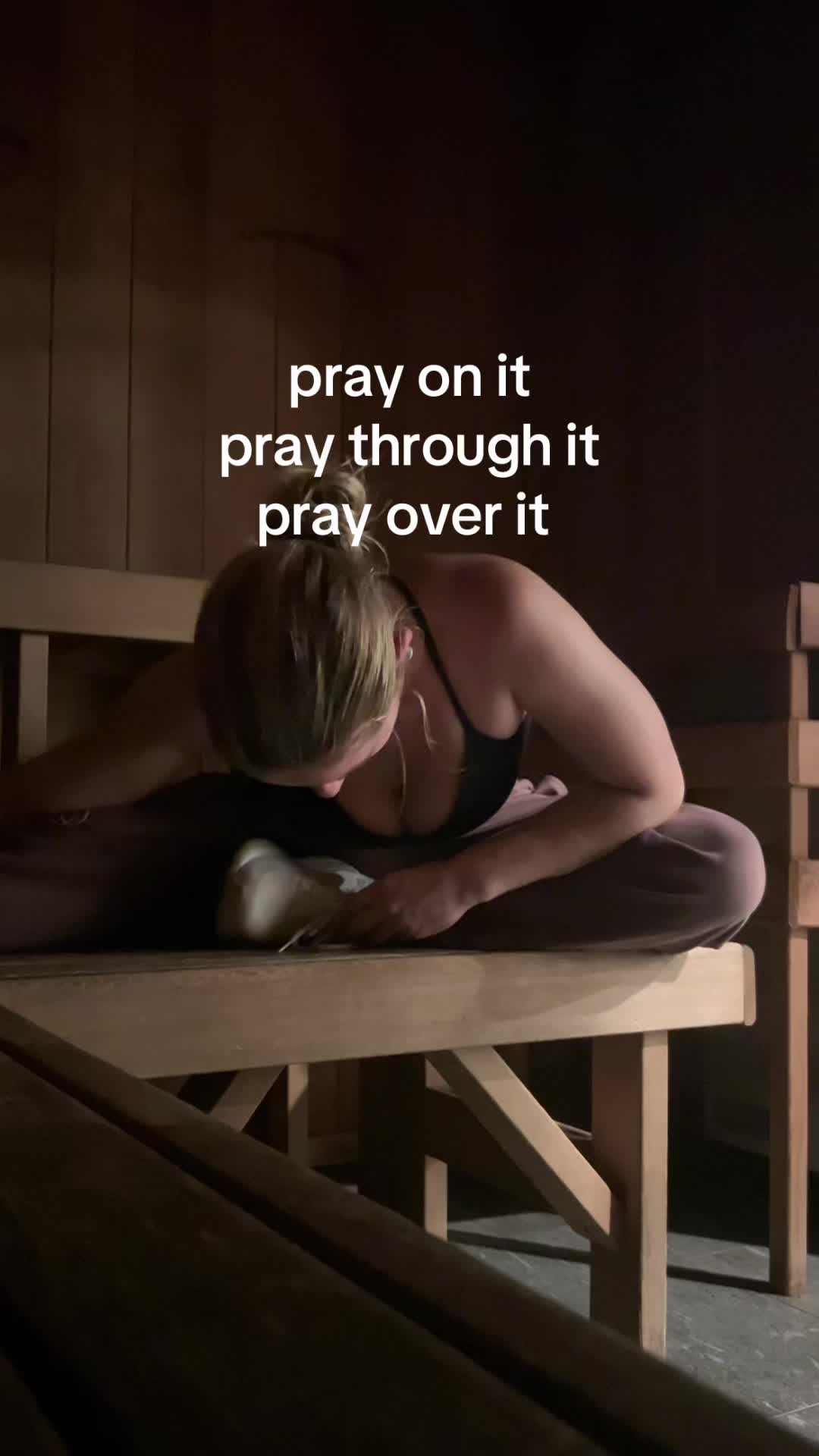 @KARA