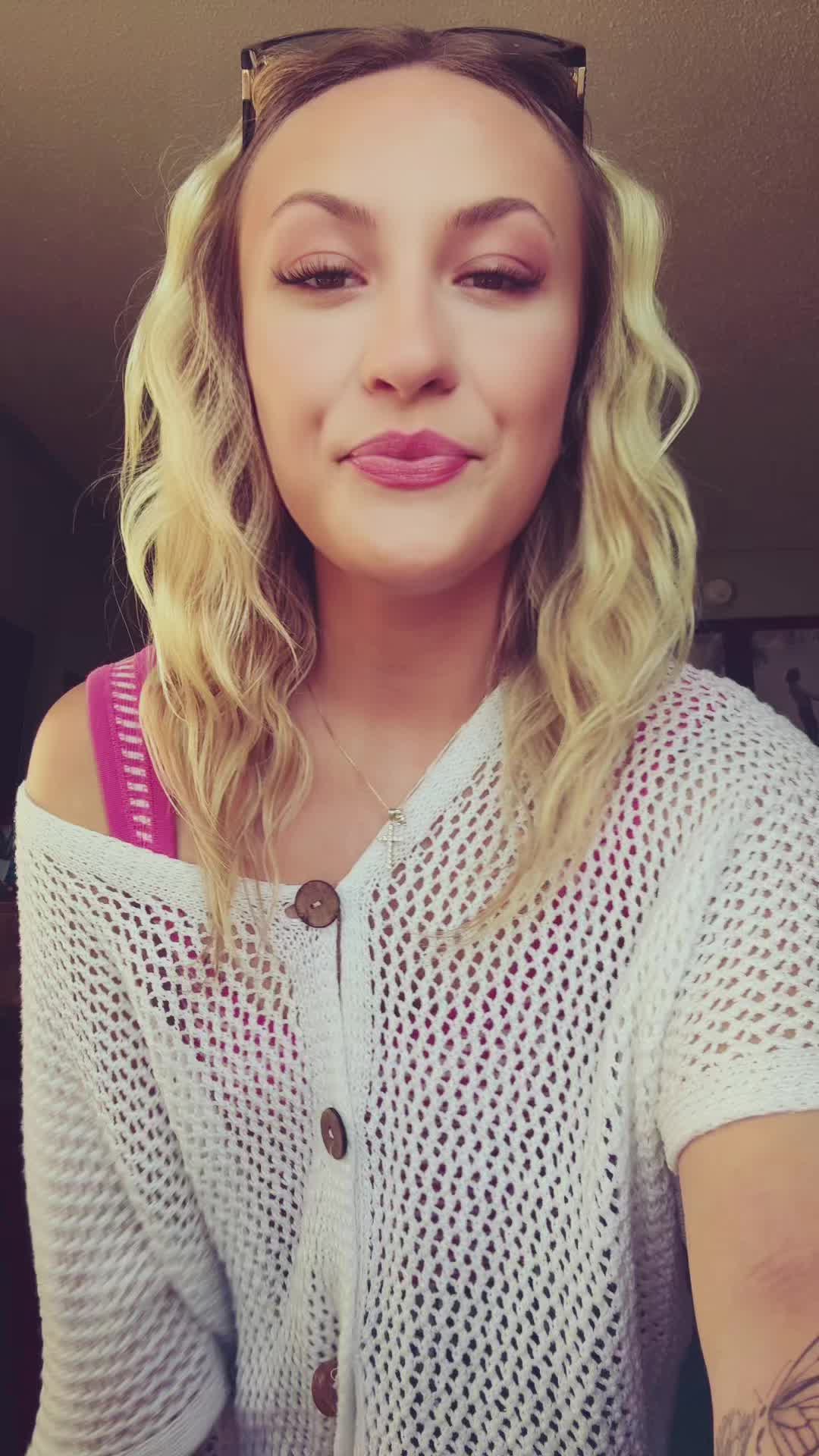 @chloevraspir