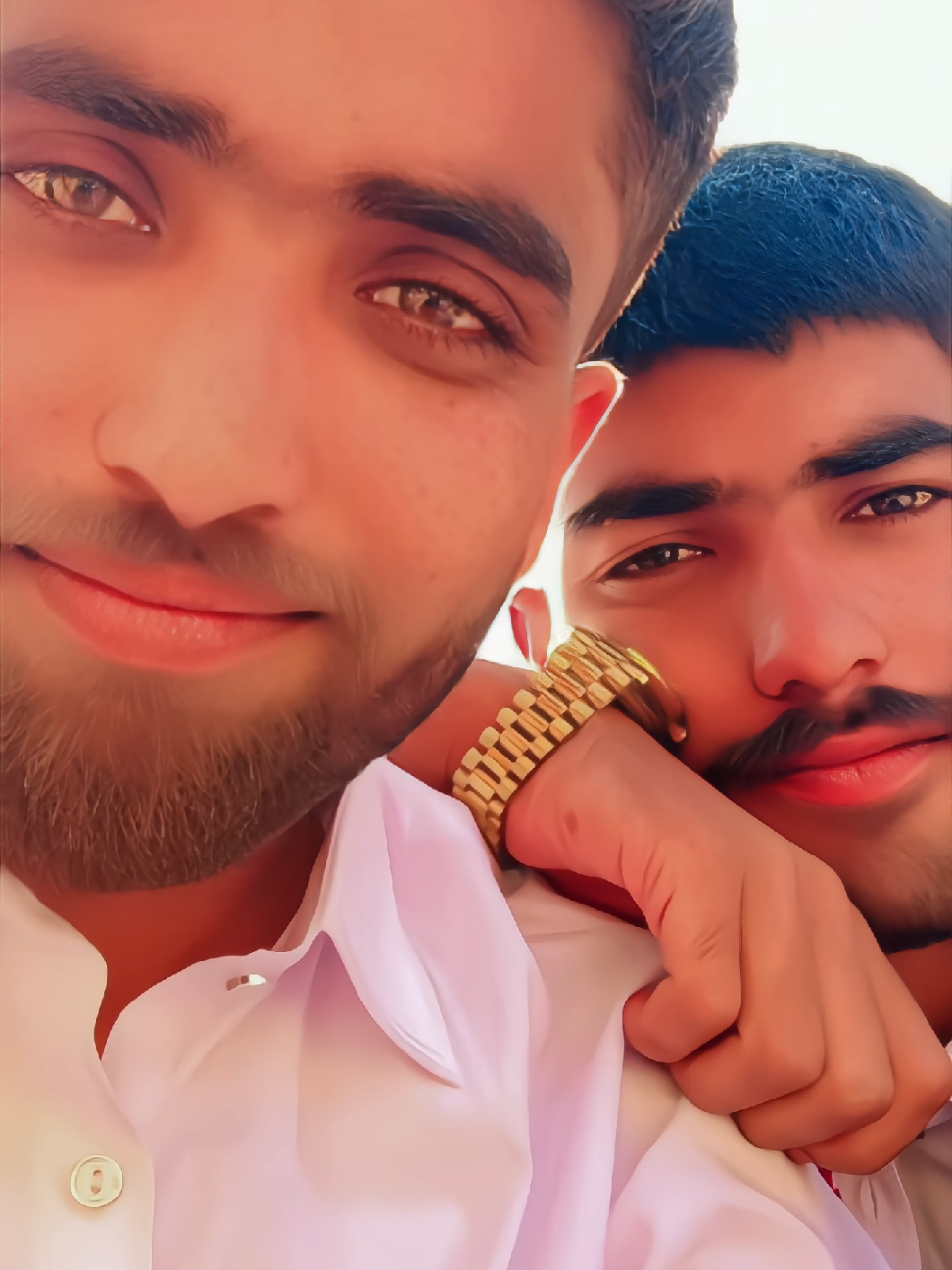 @𝐒𝐇𝐎𝐌𝐀𝐋𝐈𝐊