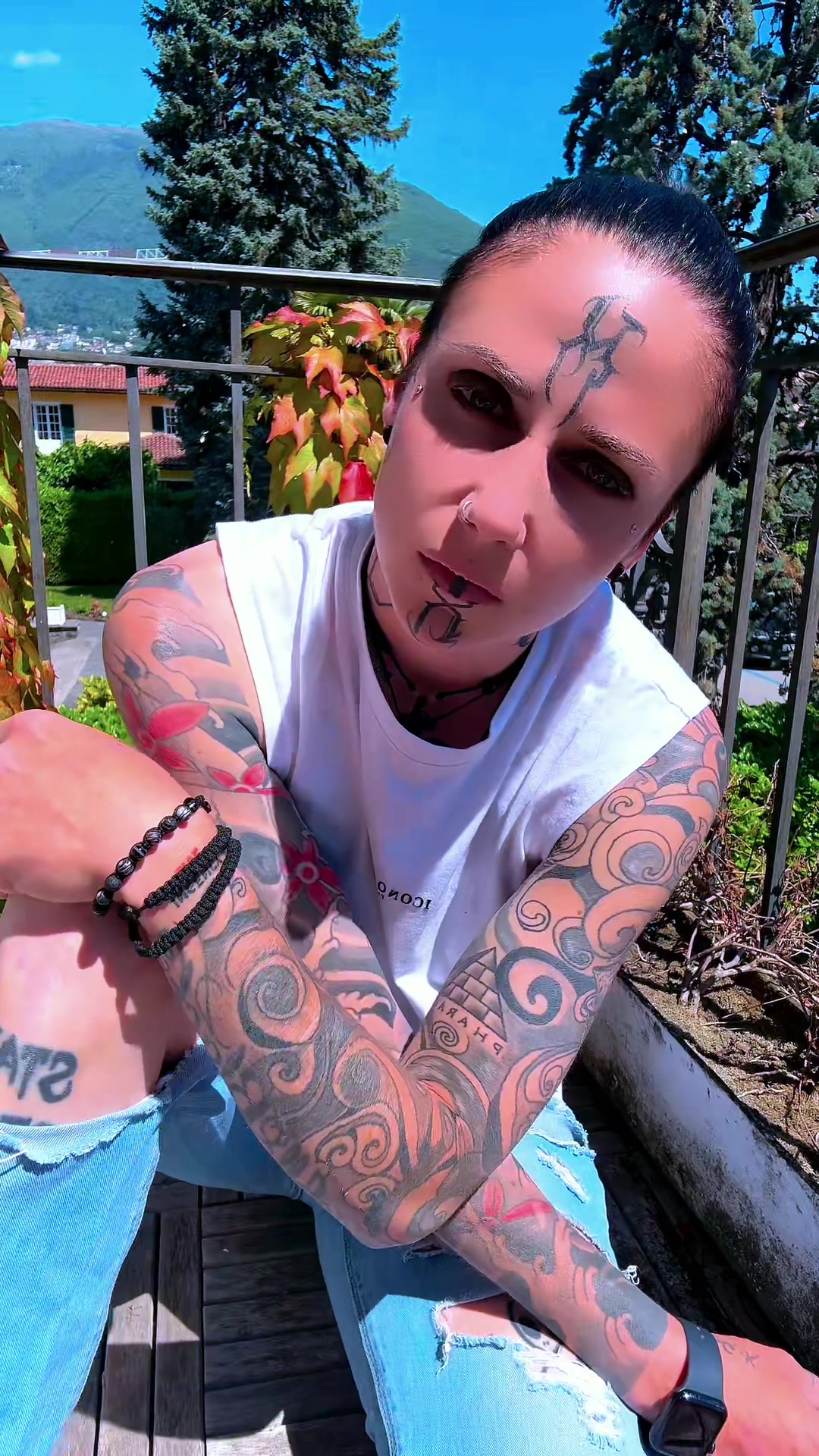 @𝐉𝐀𝐃𝐄 𝐉𝐀𝐘