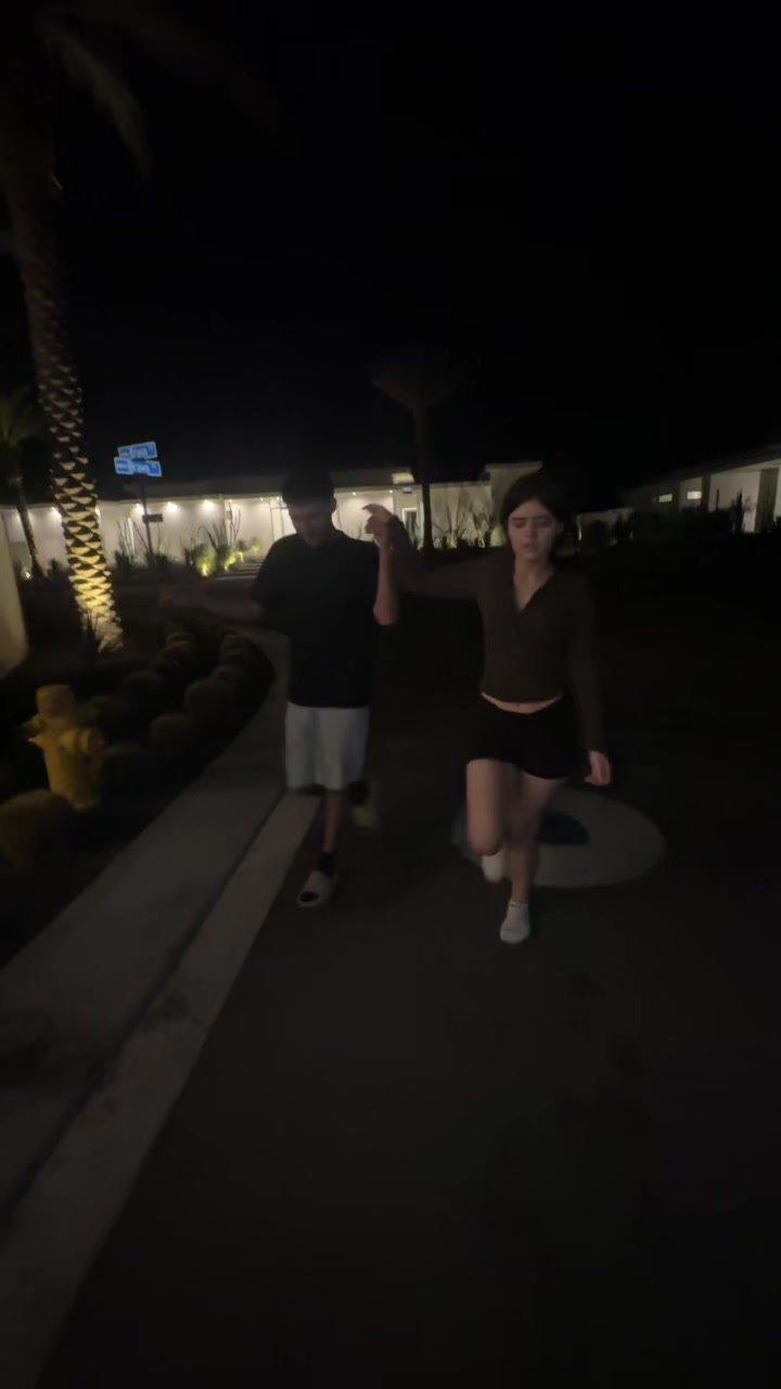 @𝐃𝐞𝐧𝐞𝐥𝐢
