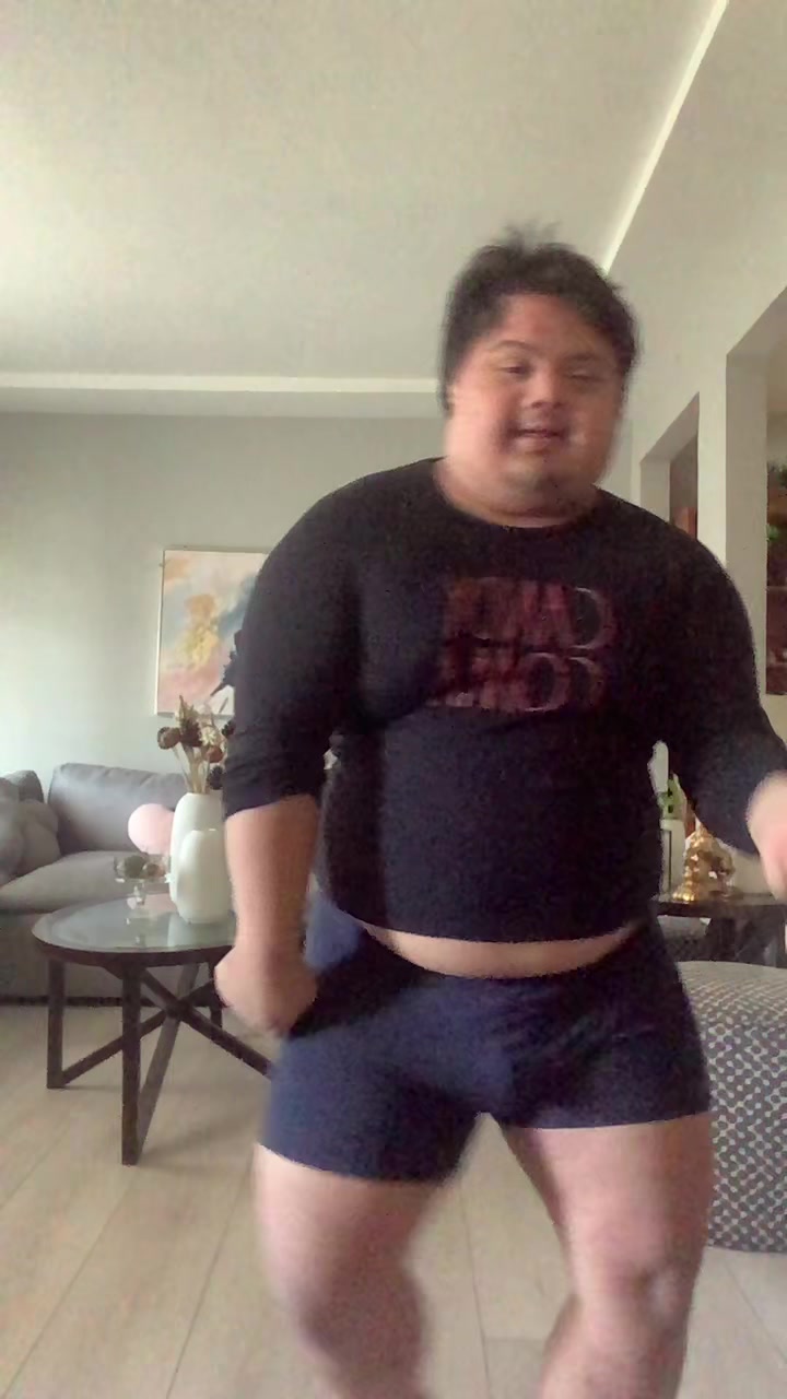 @2HYPE