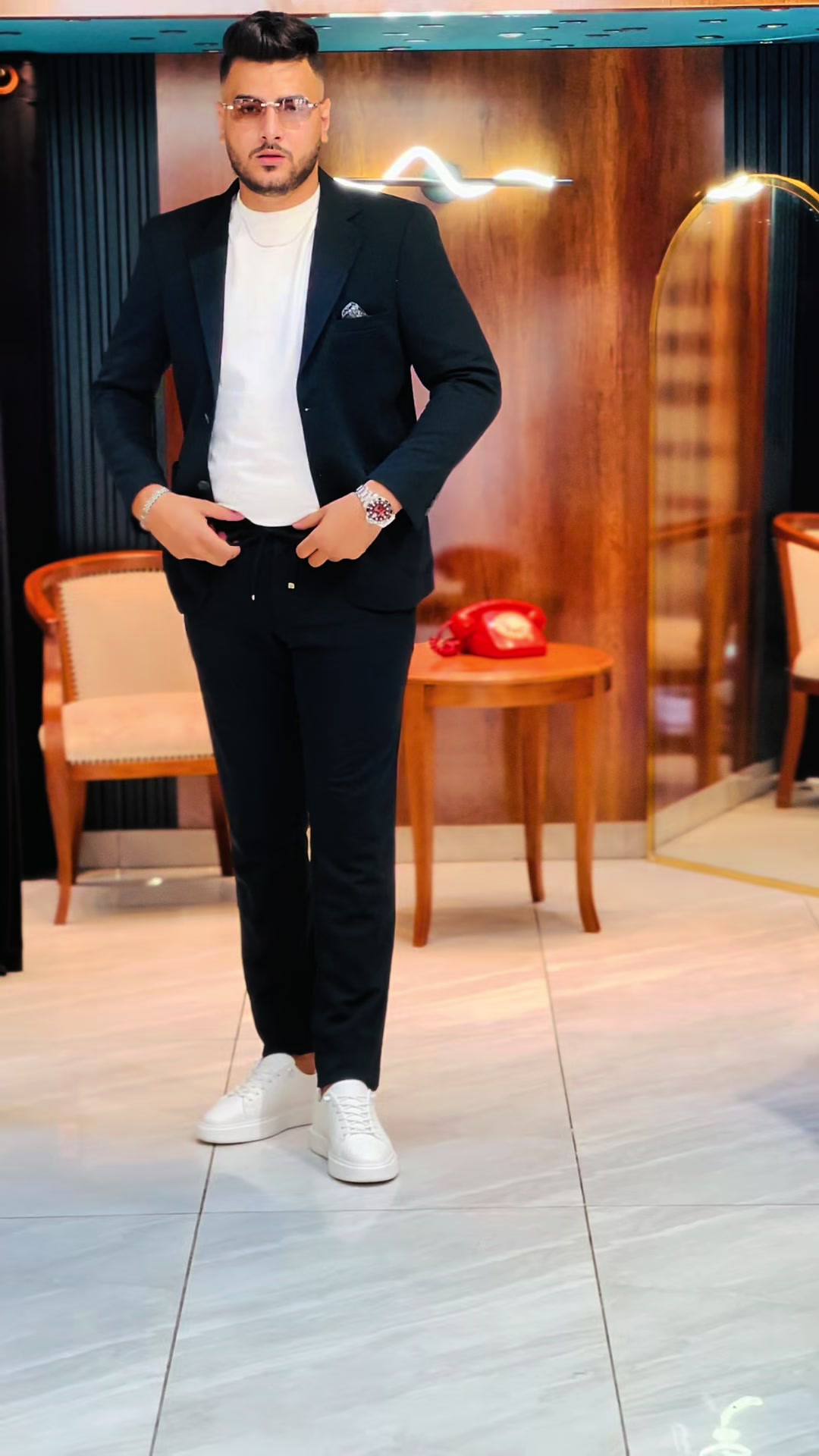 @MONARQ🤵🏻BLIDA
