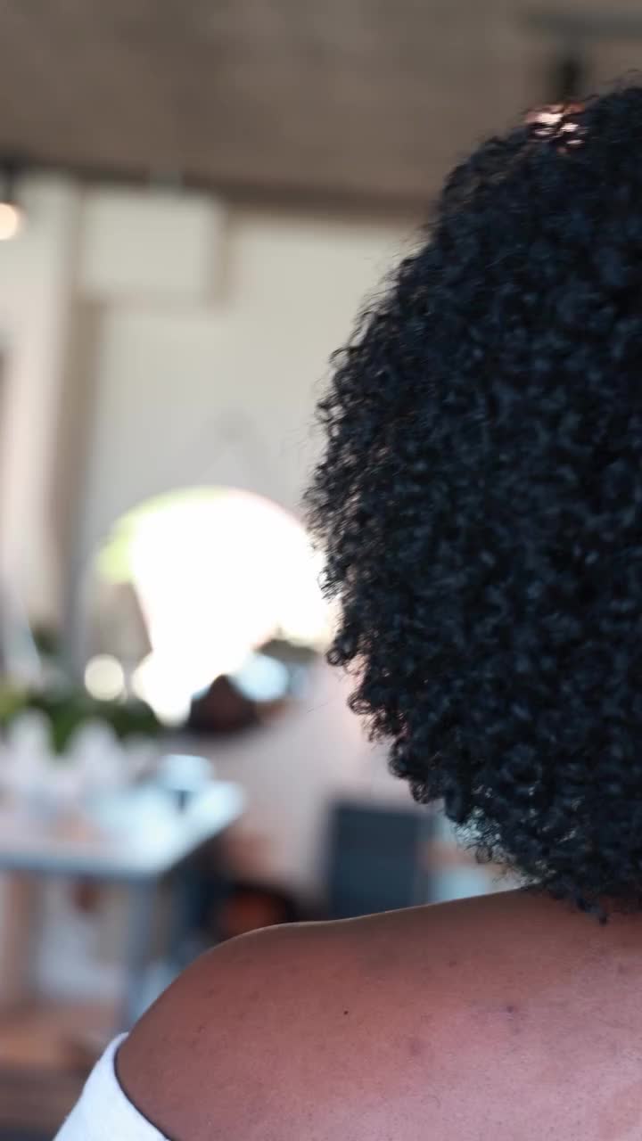 @evanjosephcurls