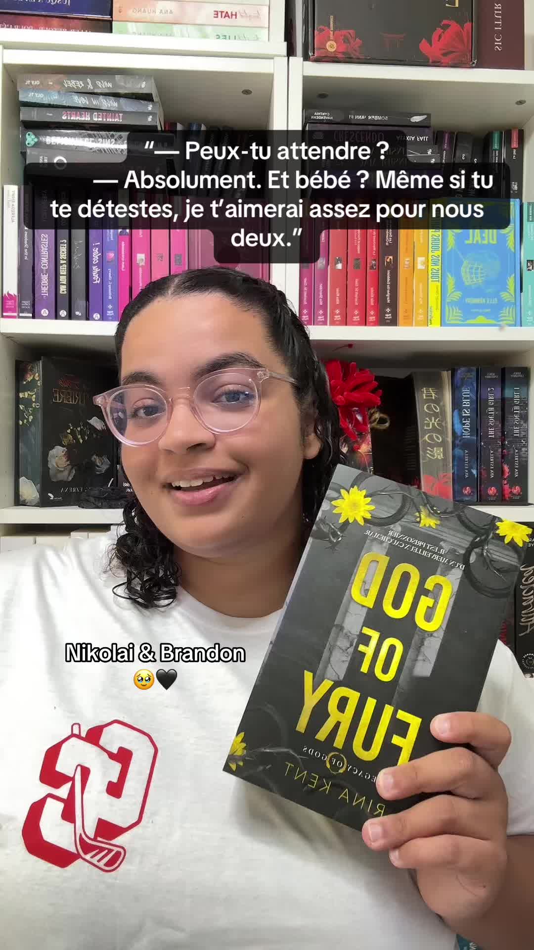 @tothe.moonandbook