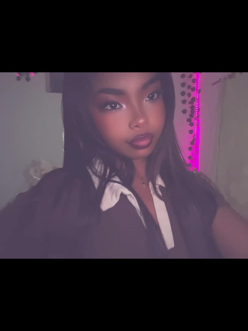 @ℂ𝔸ℝ𝕆𝕃𝔼💋