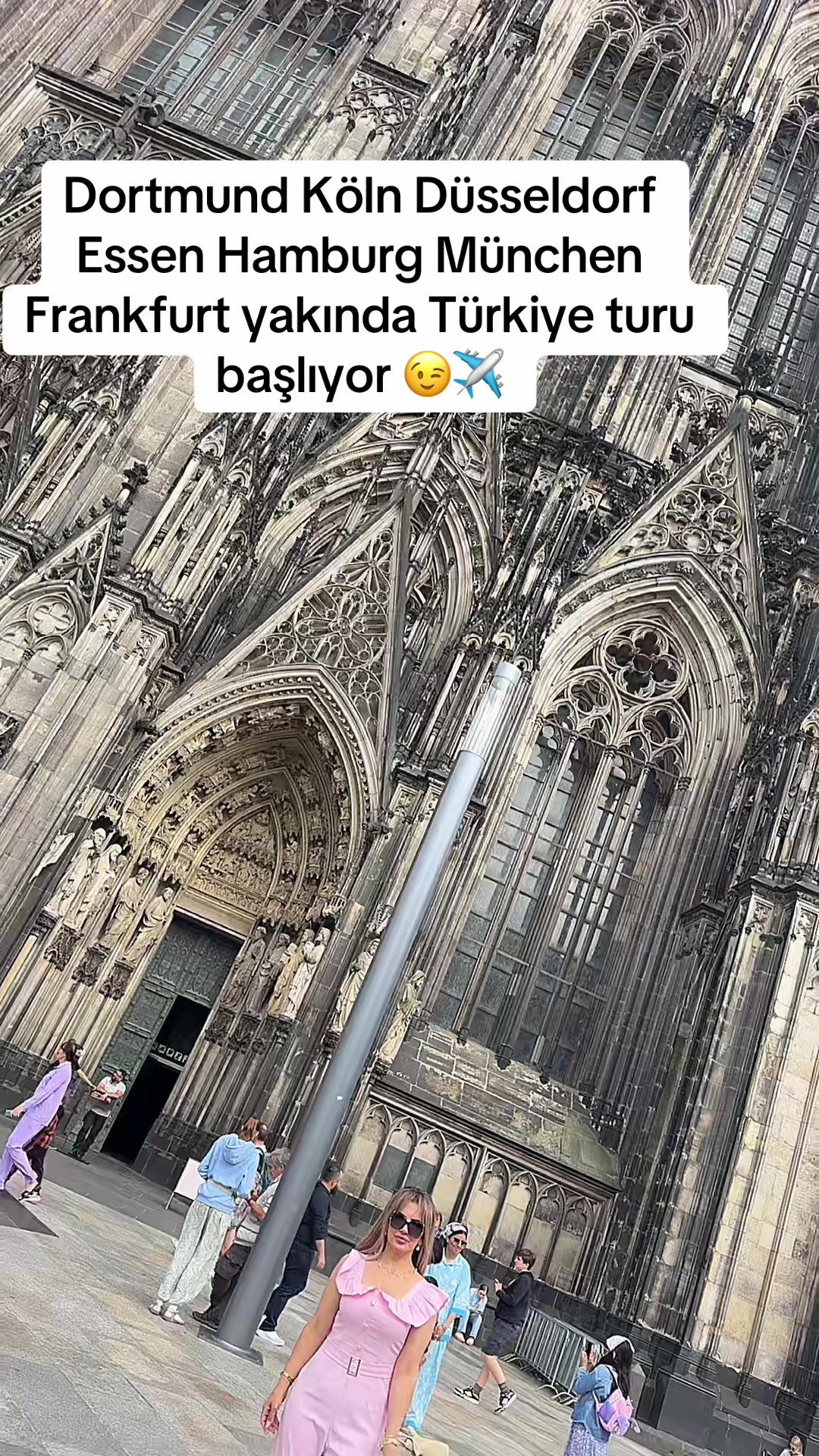 @Emoş💗