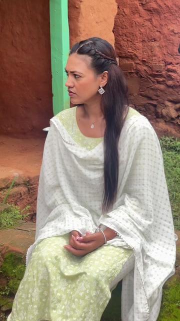 @swanika5