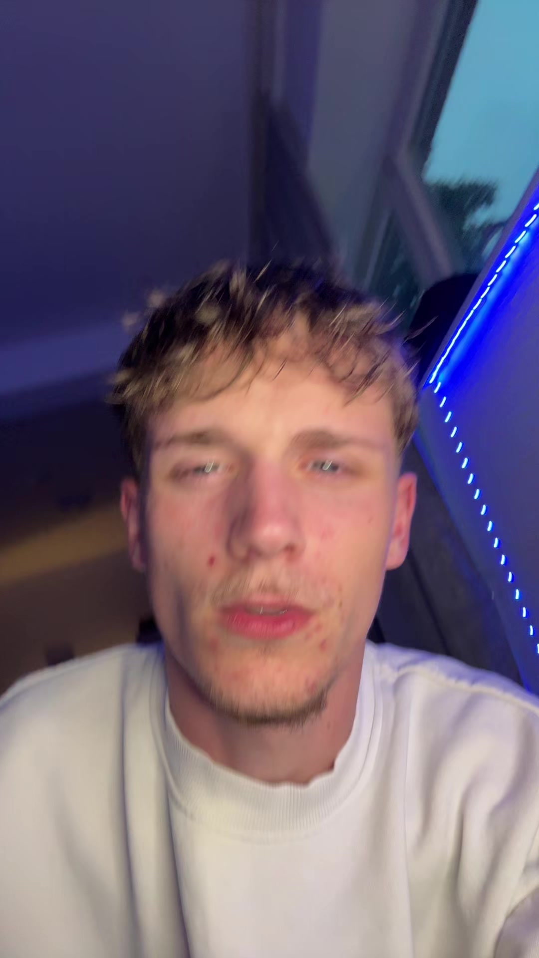 @&AElig;👑