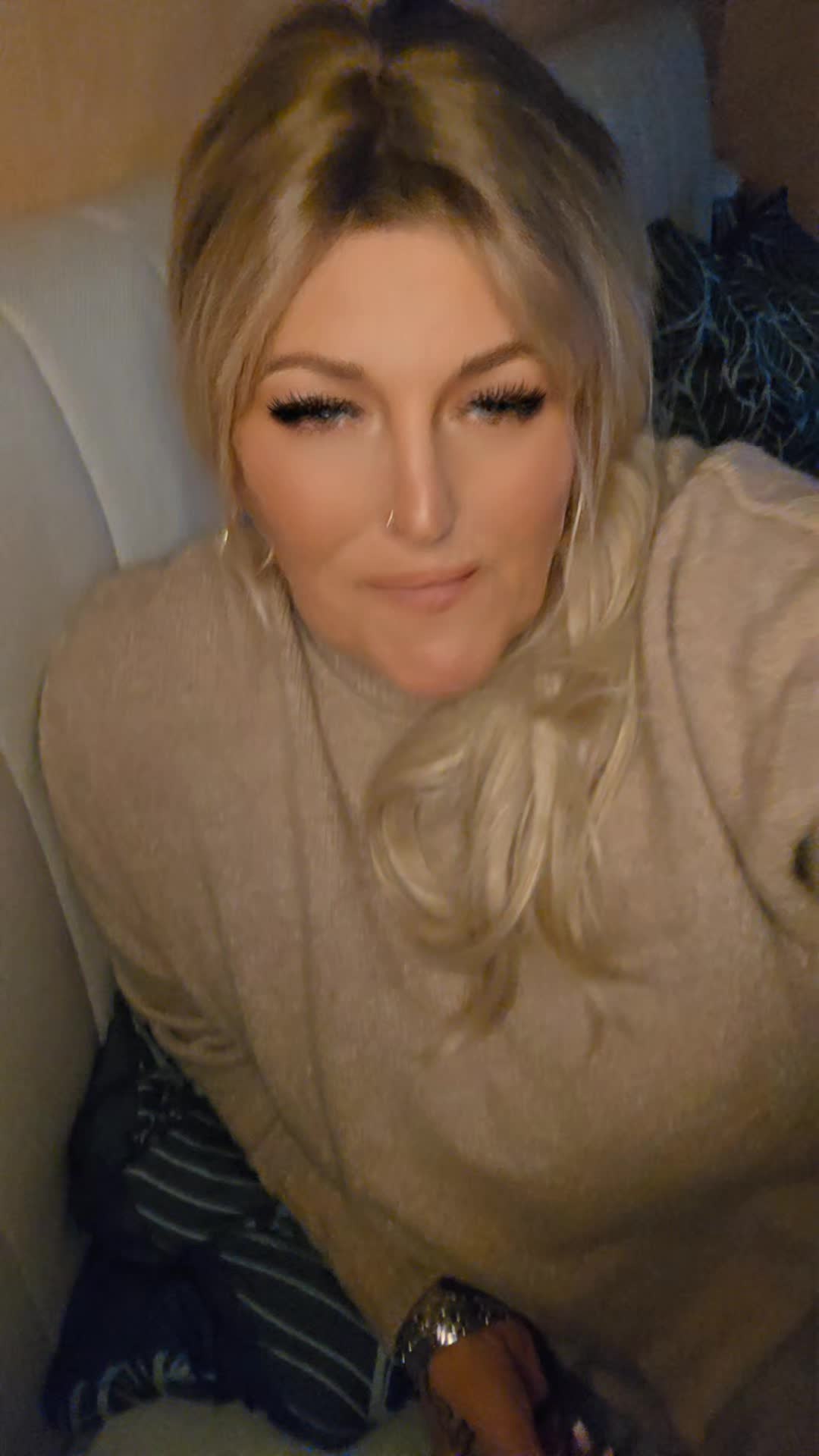 @lalunacute22