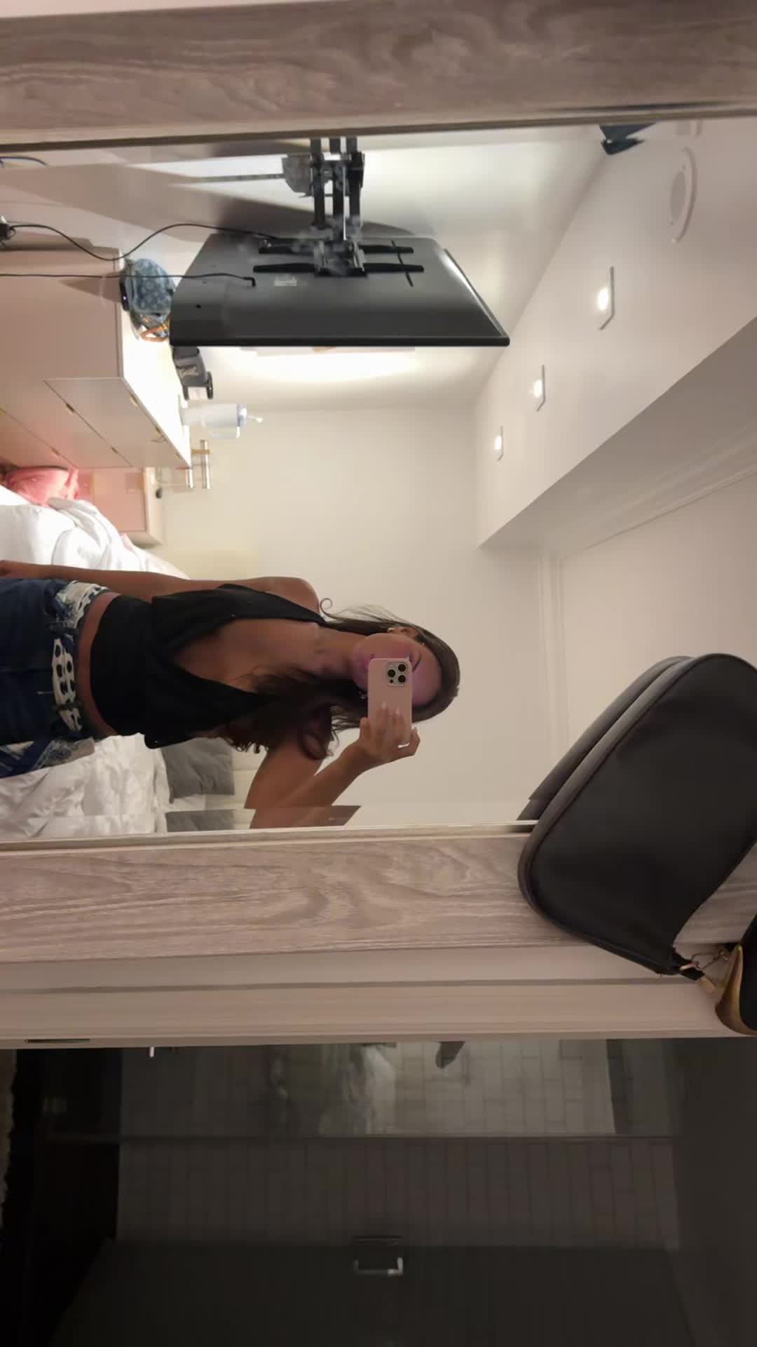 @stellanutinmybutt