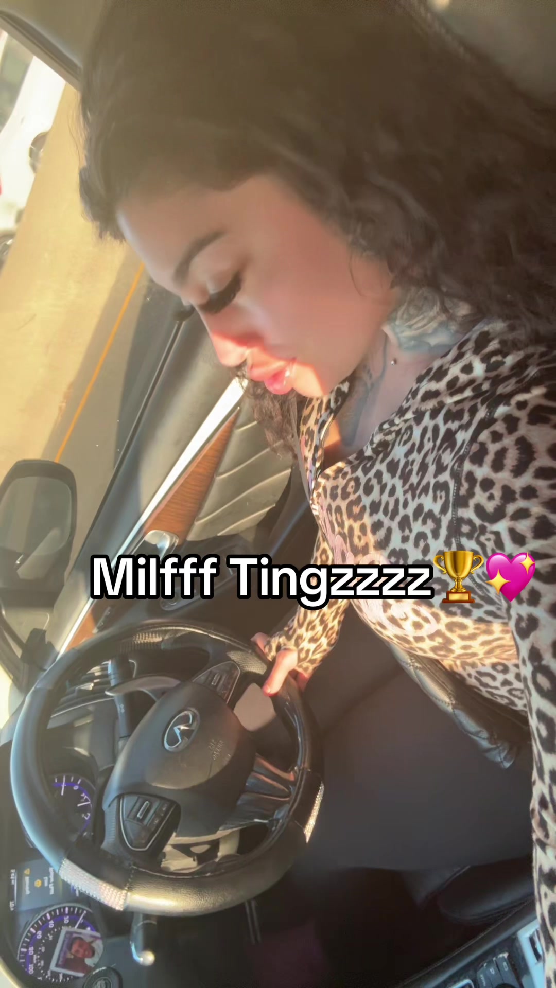 @PLUGGEDBYMO