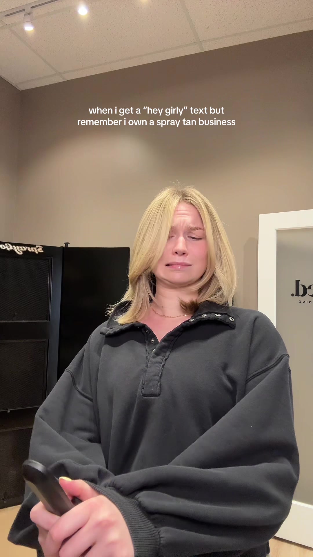 @PRESLEY | SPRAY TAN ARTIST