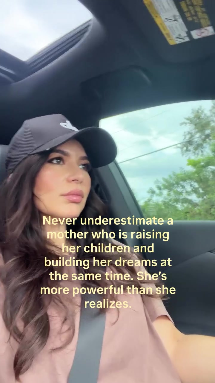 @Mari Leal