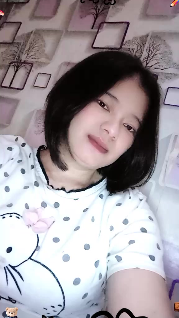 @nadhira putri