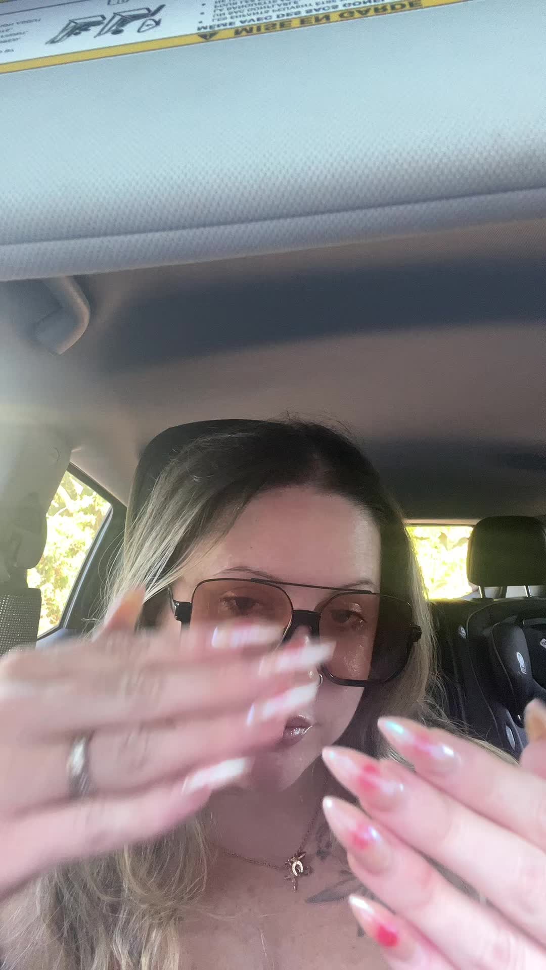 @Yaaaassss_Jess