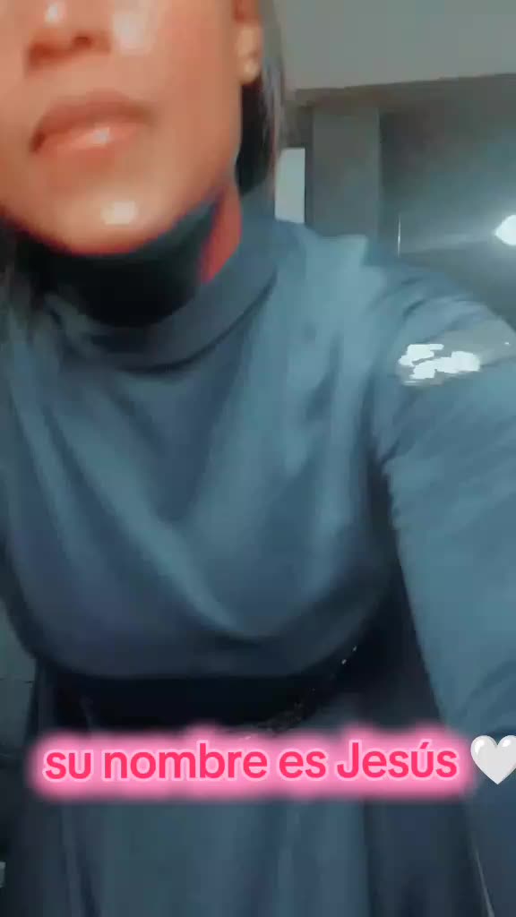 @valevasquez