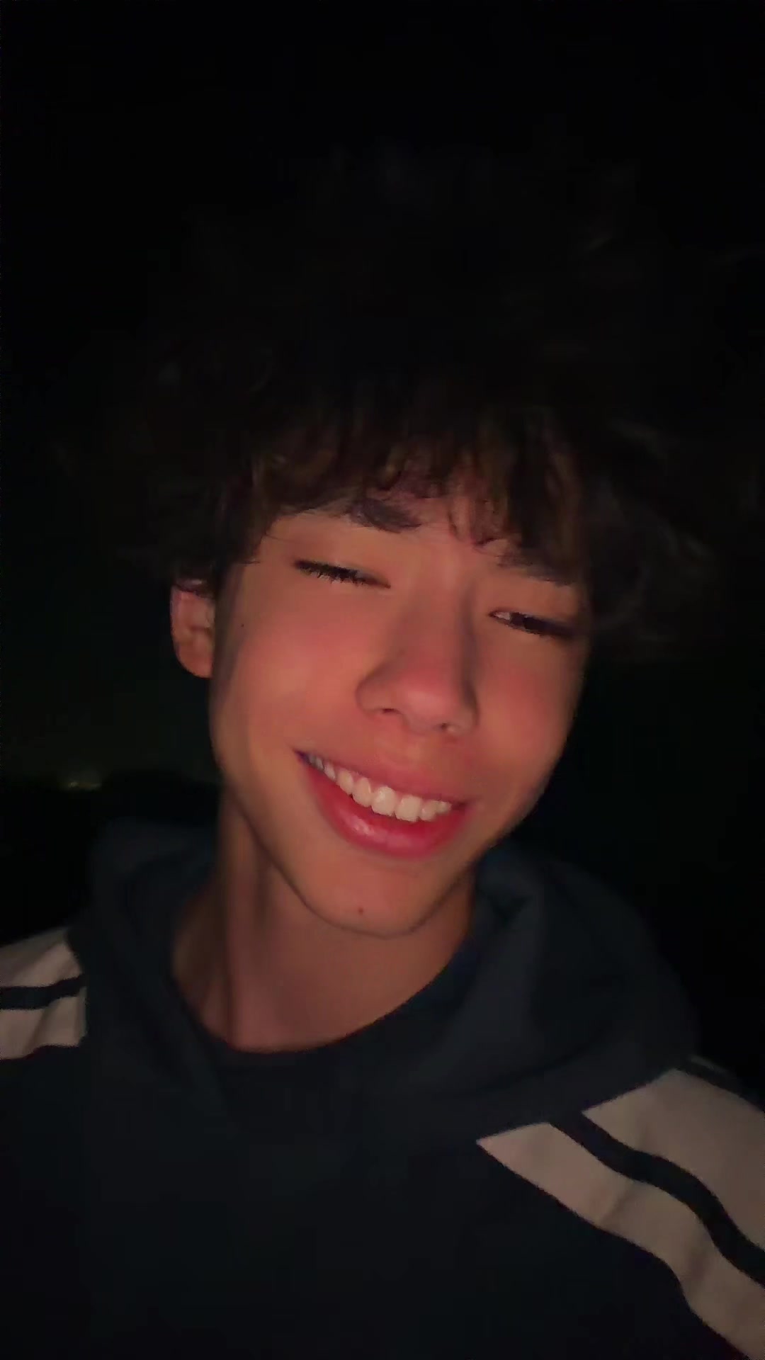 @9