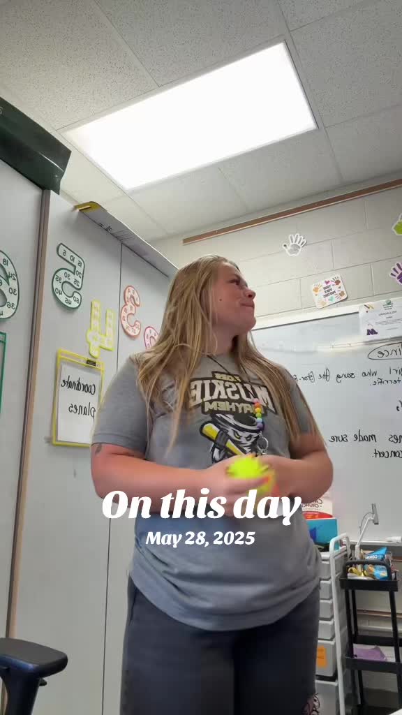 @Chlomoney18