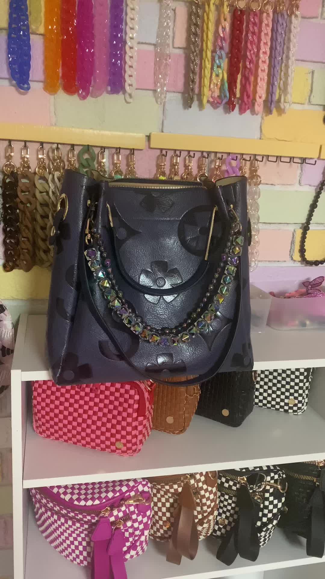 @tommie_girl_fashion_bags