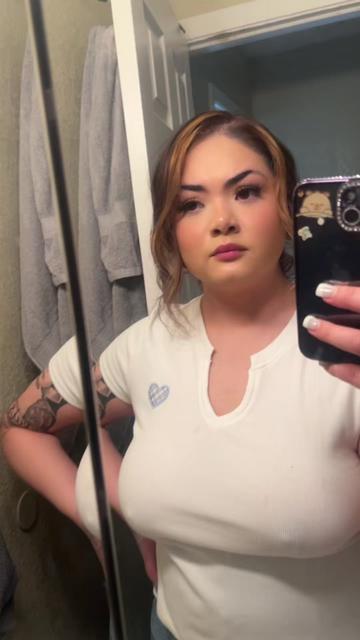 @Leavemealonee